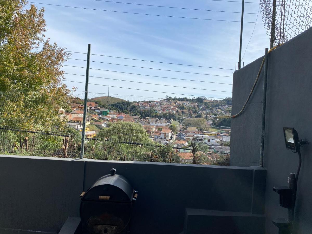 Апартаменты Kitnet Aconchegante Em Bairro Nobre Bem Localizado Кампус-ду-Жордау Экстерьер фото